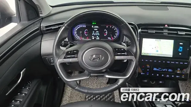 Hyundai The New Tucson 2022 — Фото 13/20