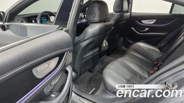 Mercedes-Benz CLS-Class 2022 — Photo 12/20