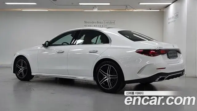 Mercedes-Benz E-Class, 2026