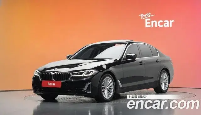 BMW 5 Series 2023 — Фото 1/20
