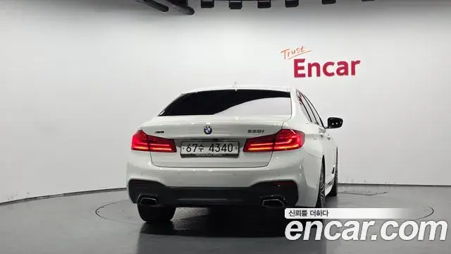 BMW 5 Series 2019 — Şəkil 4/20
