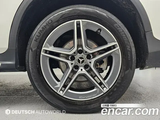 Mercedes-Benz GLC-Class 2020 — Photo 4/20