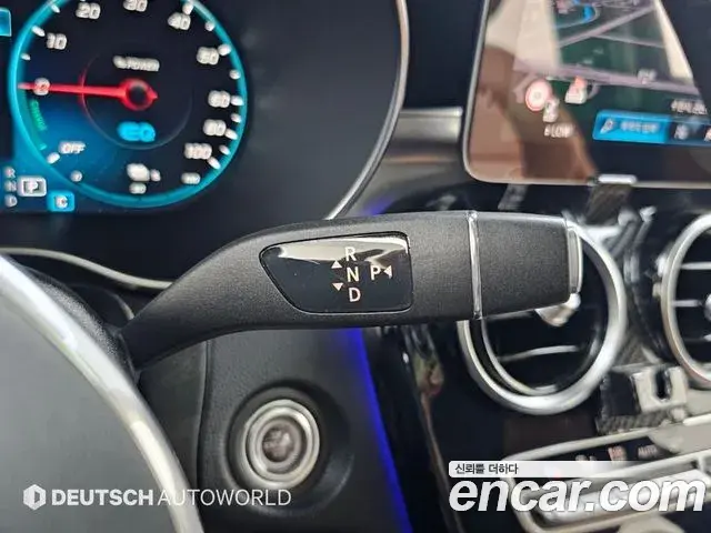 Mercedes-Benz GLC-Class 2020 — Photo 7/20
