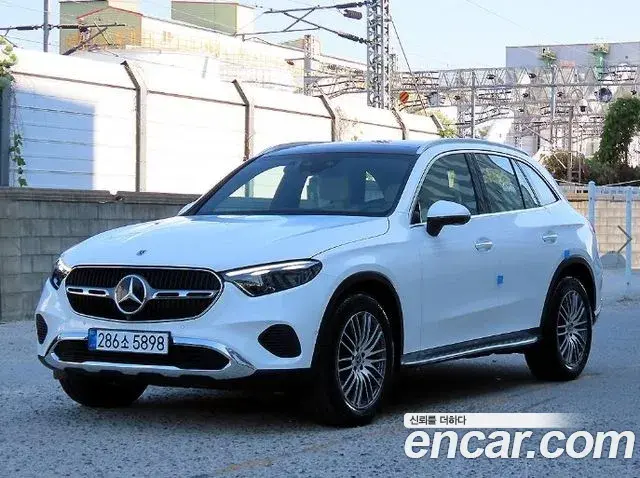 Mercedes-Benz GLC-Class 2026 — Фото 1/7