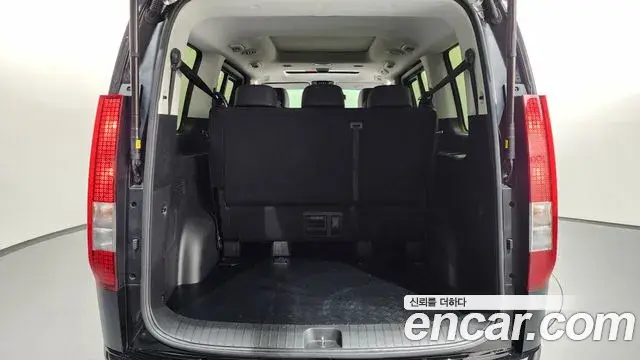 Hyundai Staria 2023 — Фото 20/20