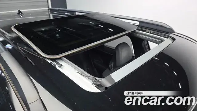 Hyundai Santa Fe 2024 — Photo 19/20