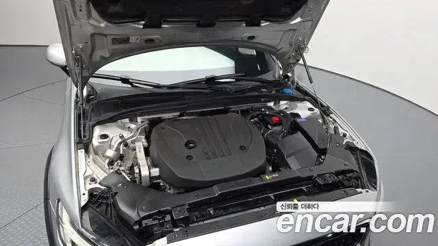 Volvo V60 Cross Country 2021 — Photo 32/35