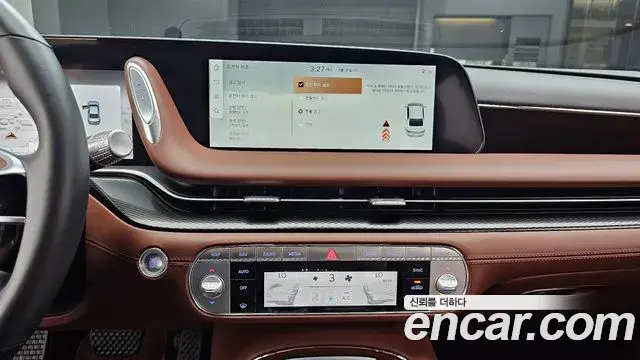 Genesis G90 2023 — Photo 14/20