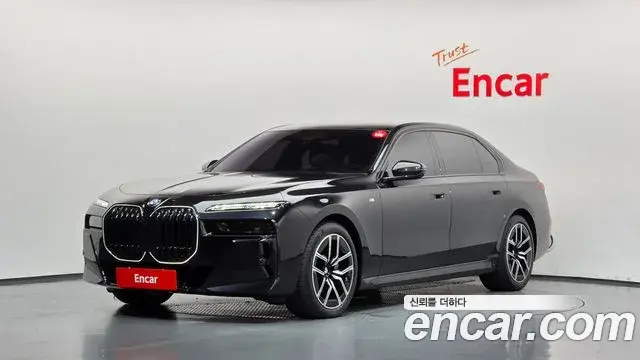 BMW 7 Series 2025 — Şəkil 1/20