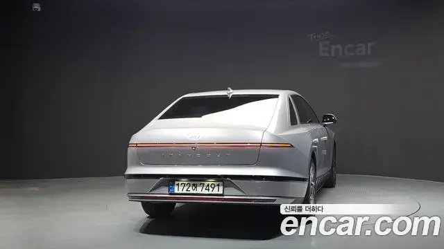 Hyundai Grandeur 2023 — Photo 4/20