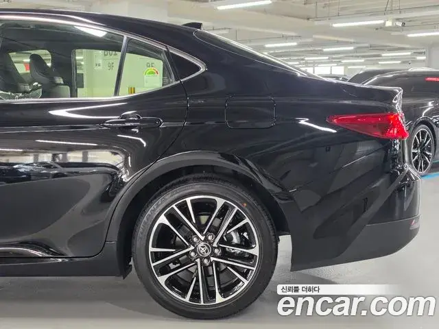 Toyota Camry 2026 — Şəkil 9/12