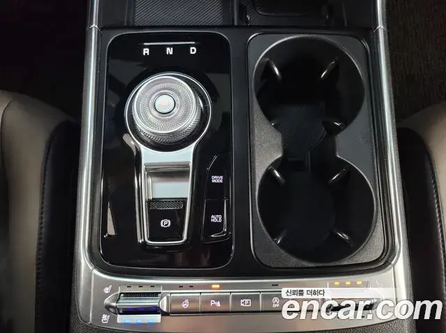 Kia Carnival 2024 — Фото 14/19