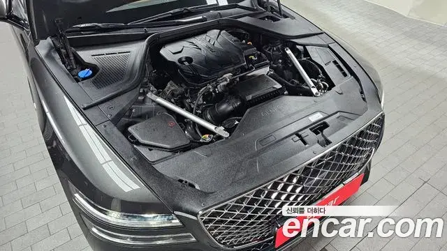 Genesis Electrified G80 2022 — Photo 5/20