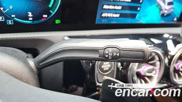 Mercedes-Benz A-Class 2021 — Фото 9/20