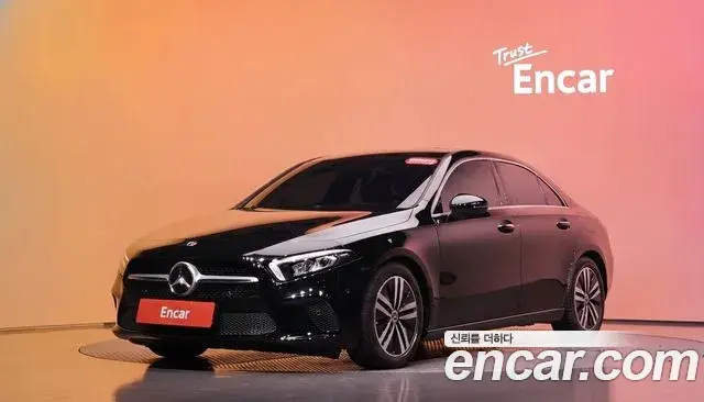Mercedes-Benz A-Class 2021 — Фото 1/20