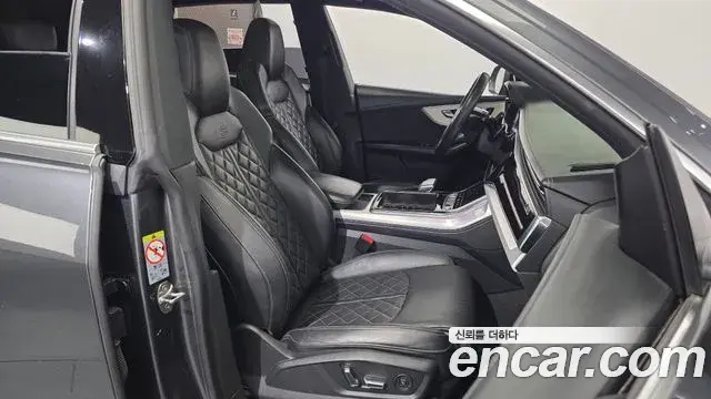 Audi Q7 2020 — Фото 12/20