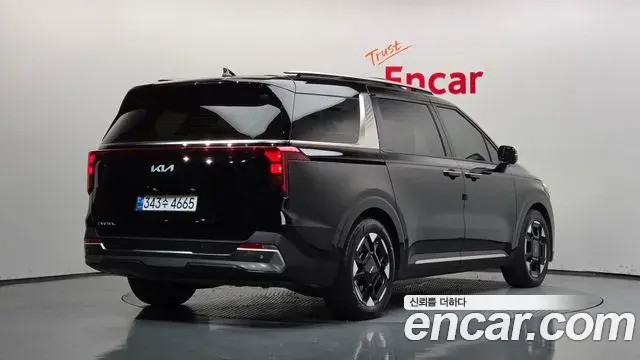 Kia Carnival 2024 — Photo 1/20