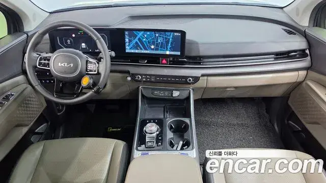 Kia Carnival 2024 — Photo 6/20