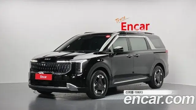 Kia Carnival 2025 — Фото 1/20