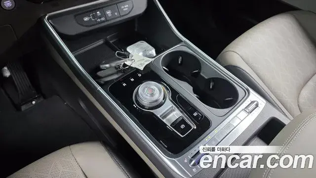 Kia Carnival 2025 — Фото 9/20