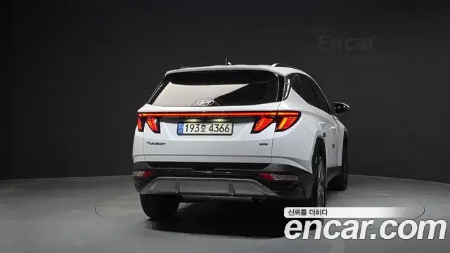 Hyundai The New Tucson 2022 — Фото 4/20