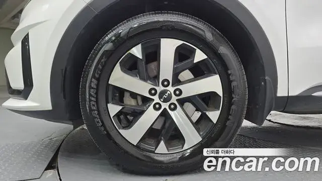 Kia Sorento 2023 — Şəkil 5/20