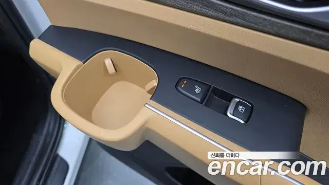 Kia Sorento 2023 — Şəkil 19/20