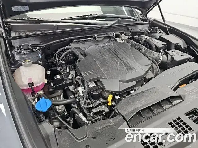 Hyundai Grandeur 2023 — Photo 5/19