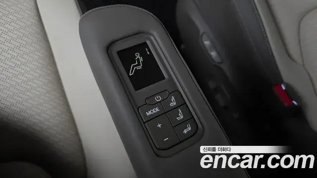 Kia Carnival 2024 — Photo 17/20