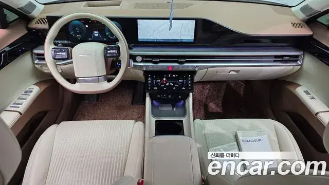 Hyundai Grandeur 2023 — Photo 7/20
