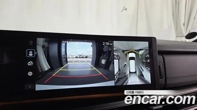 Hyundai Santa Fe 2023 — Photo 15/20