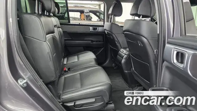 Hyundai Santa Fe 2023 — Photo 11/20
