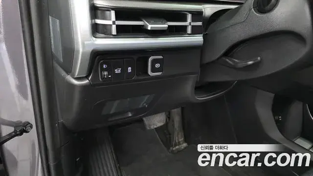 Hyundai Santa Fe 2023 — Photo 18/20