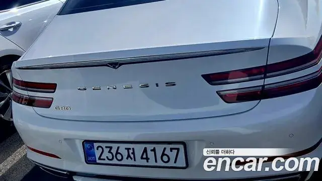 Genesis Electrified G80 2021 — Photo 4/14