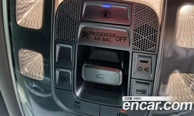 Genesis Electrified G80 2021 — Photo 11/14
