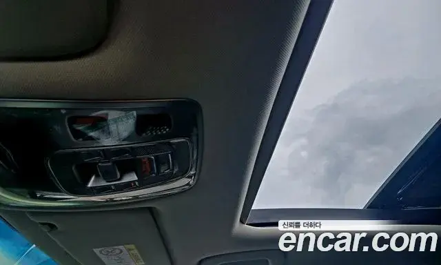 Genesis Electrified G80 2021 — Photo 14/14