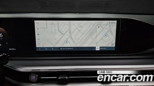 Hyundai Grandeur 2023 — Photo 13/20