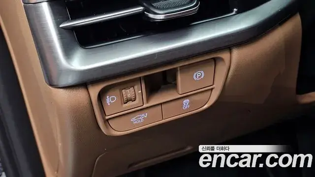 Hyundai Grandeur 2023 — Photo 18/20