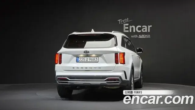 Kia Sorento 2021 — Photo 4/20