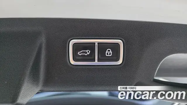 Kia Sorento 2021 — Photo 17/20