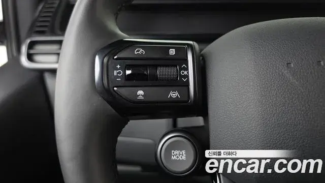 Hyundai Staria 2026 — Photo 15/20