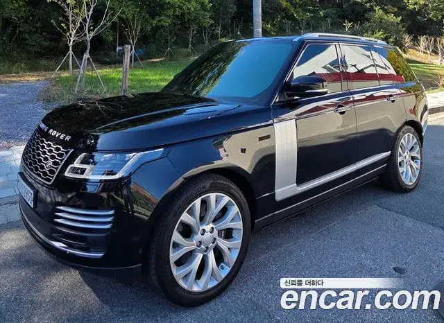 Land Rover Range Rover 2018 — Şəkil 9/14