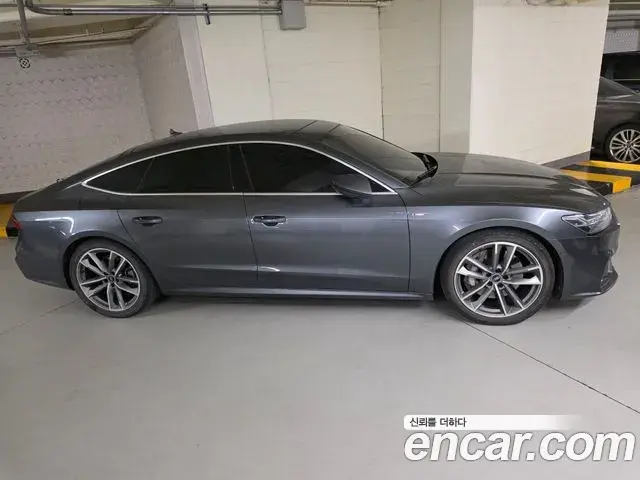 Audi A7 2021 — Photo 4/8