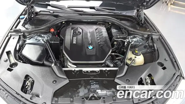 BMW 5 Series 2018 — Photo 5/20