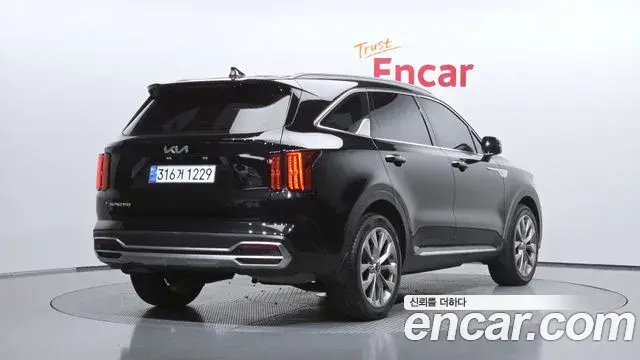 Kia Sorento 2022 — Şəkil 2/20