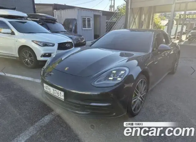 Porsche Panamera, 2018