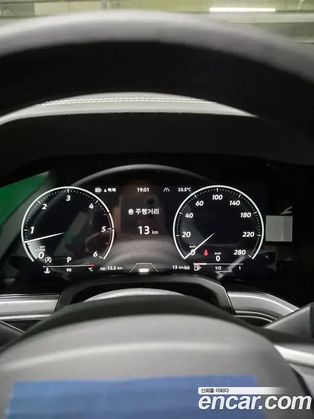 Volkswagen Touareg 2026 — Photo 5/6