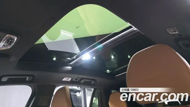 Volvo XC90 2020 — Şəkil 19/20