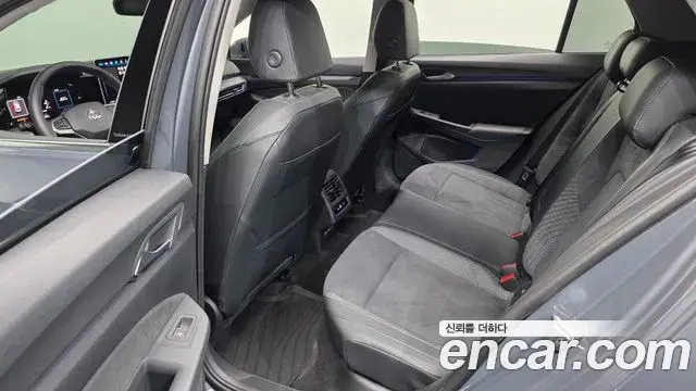 Volkswagen Golf 2025 — Şəkil 12/20