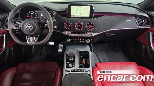 Kia Stinger 2018 — Photo 7/20